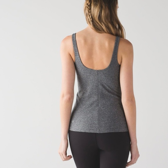 Lululemon Contour Tank in heathered grey | size 6 - Picture 2 of 10